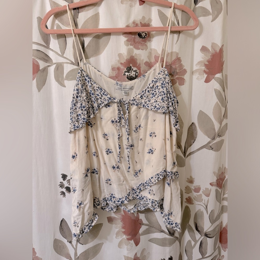 ✨NWT✨ American Eagle floral tank top